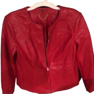 𝅺Joni  B size large red jacket reptile embossed zip front with pockets